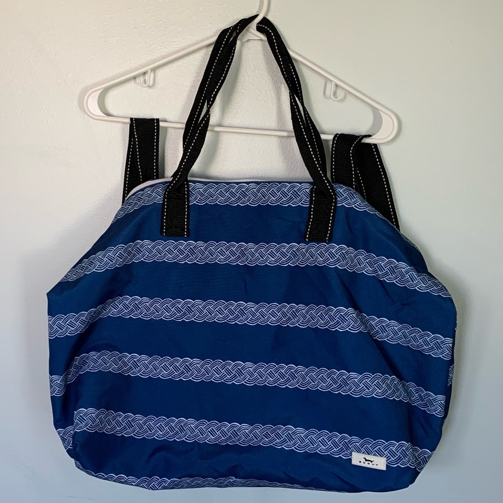 💜3/$35!!💜 SCOUT Crossbody Travel Bag